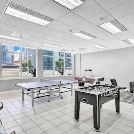 Ferienwohnung Luxurious Private Unit With Parking Miami Exterior foto