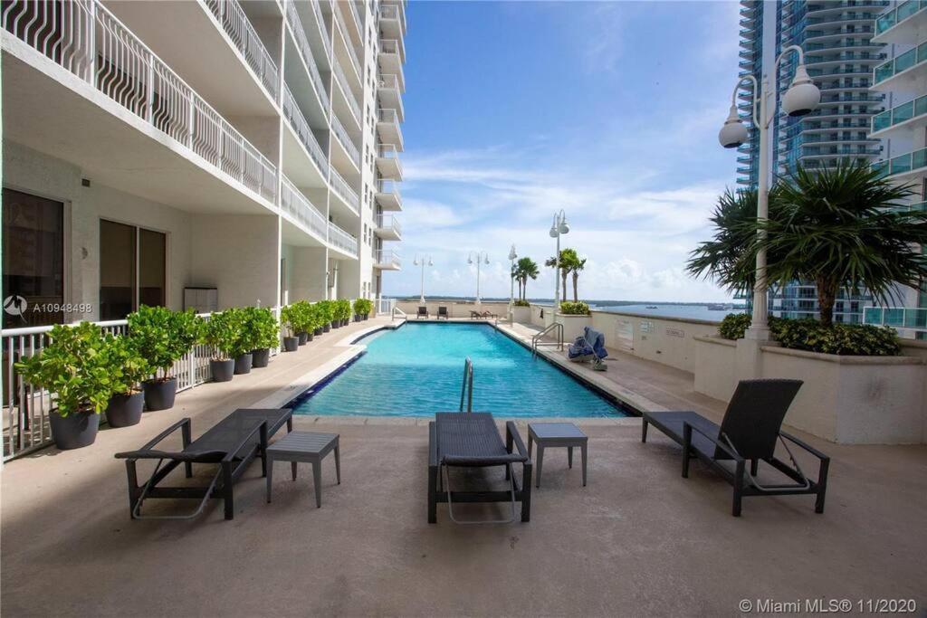 Ferienwohnung Luxurious Private Unit With Parking Miami Exterior foto